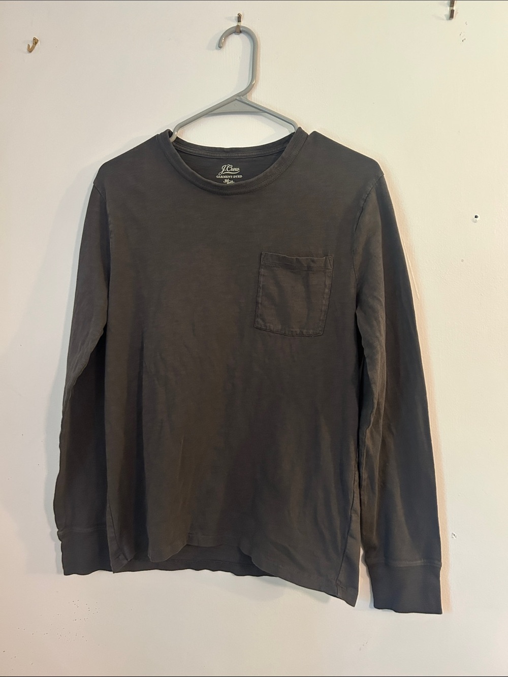 J. Crew Men's Long-Sleeve Pocket Tee in Charcoal Gray
